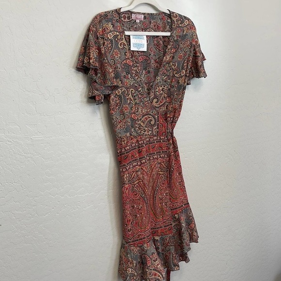NWT Cienna Vilma Short Wrap Dress - Melon Size Large - Picture 9 of 9